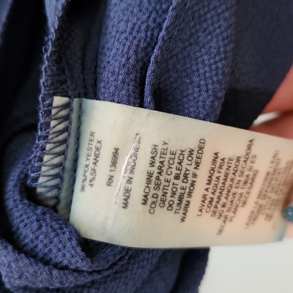 SIONI WOMANS NAVY SLEEVLESS BLOUSE SZ SMALL - Picture 5 of 7